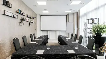 Marvie Hotel & Health