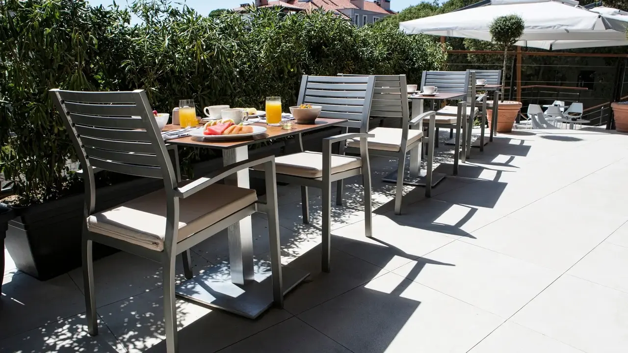 Marvie Hotel & Health