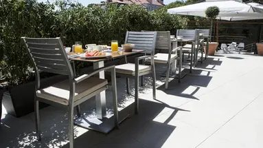 Marvie Hotel & Health