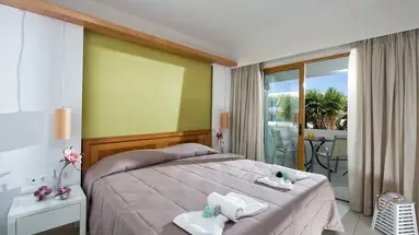 Mary Hotel and Mary Royal Suites