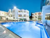 Mary Hotel and Mary Royal Suites