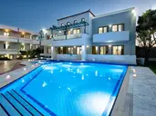 Mary Hotel and Mary Royal Suites