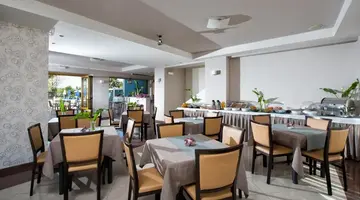 MARY HOTEL APARTMENTS & MARY ROYAL