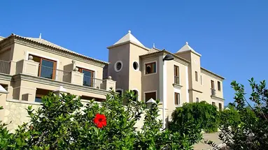 Marylanza Suites & Spa