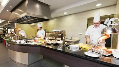 Marylanza Suites & Spa