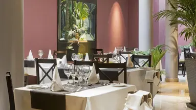 Marylanza Suites & spa