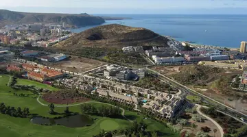 MARYLANZA SUITES & SPA