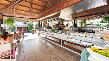 MARYLANZA SUITES & SPA