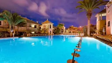 MARYLANZA SUITES & SPA
