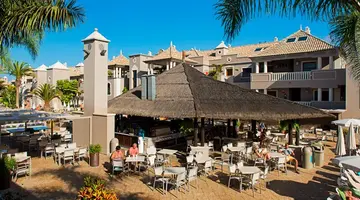 MARYLANZA SUITES & SPA