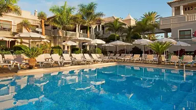 MARYLANZA SUITES & SPA