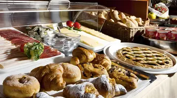 Mascagni Luxury Rooms and Suites