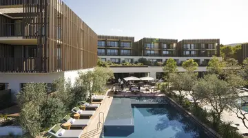 Maslina Resort