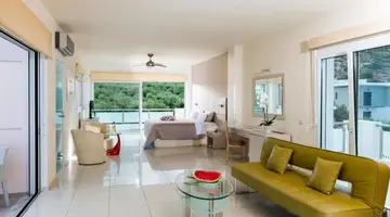 Matheo Hotel Villas & Suites