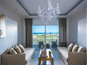 Matheo Hotel Villas & Suites
