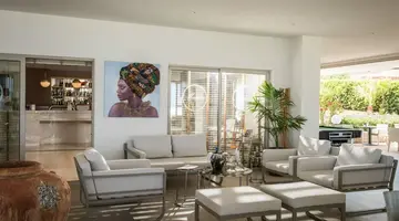 MATHEO HOTEL VILLAS & SUITES