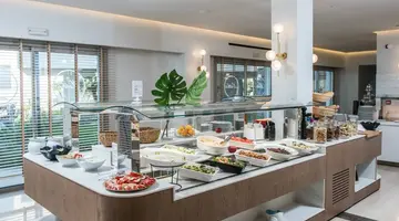 MATHEO HOTEL VILLAS & SUITES