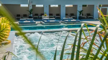 Matheo Villas and Suites
