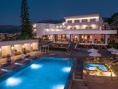 Matheo Villas and Suites