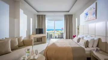 MATHEO VILLAS & SUITES
