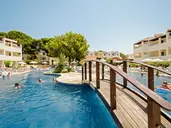 Matina Pefkos Aparthotel