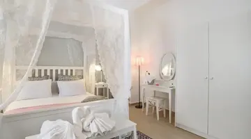 Matina Pefkos Aparthotel