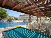 Matina Pefkos Aparthotel