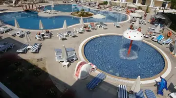 Matina Pefkos Aparthotel