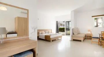 Matina Pefkos Aparthotel