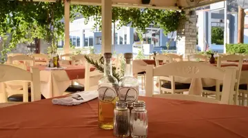 Matina Pefkos Aparthotel