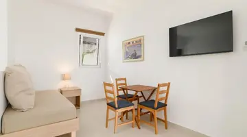 Matina Pefkos Aparthotel