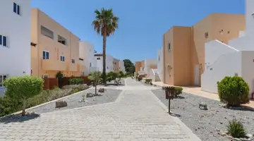 Matina Pefkos Aparthotel