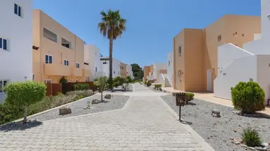 Matina Pefkos Aparthotel
