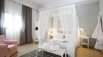 Matina Pefkos Aparthotel