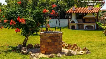 Matzi Studios and Apartments