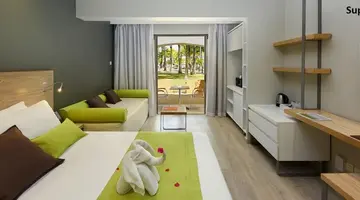 Mauricia Beachcomber Resort & SPA