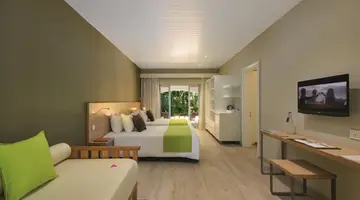 Mauricia Beachcomber Resort & SPA