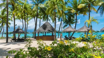 MAURICIA BEACHCOMBER RESORT & SPA