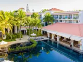MAURICIA BEACHCOMBER RESORT & SPA