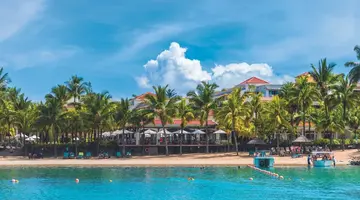 Mauricia Beachcomber Resort & SPA