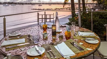 MAURICIA BEACHCOMBER RESORT & SPA