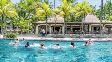 MAURICIA BEACHCOMBER RESORT & SPA