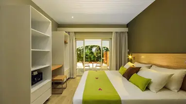 Mauricia Beachcomber Resort & Spa