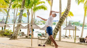 MAURICIA BEACHCOMBER RESORT & SPA