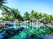 Mauricia Beachcomber Resort & SPA