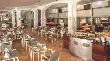 Mauricia Beachcomber Resort & SPA