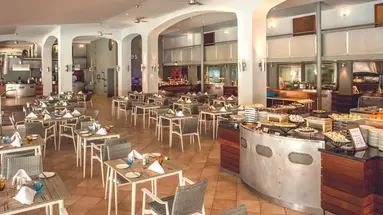 Mauricia Beachcomber Resort & SPA