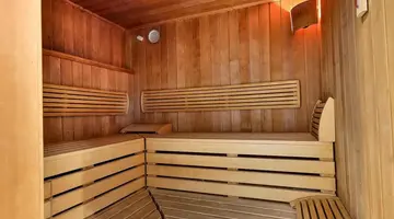 Max Health Resort Spa