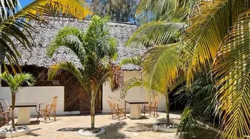 Max Hotel Nungwi