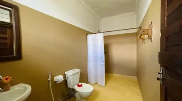 MAX HOTEL NUNGWI